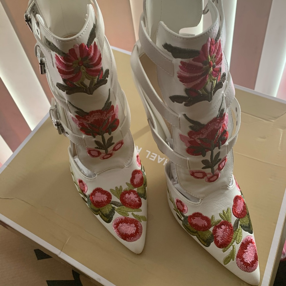 White multi bootie